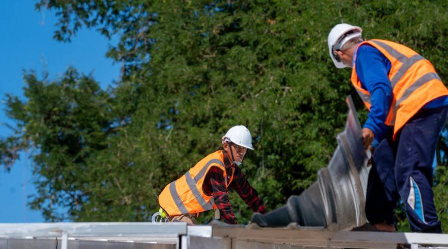Professional new roof installation services in Fruitland Park, FL